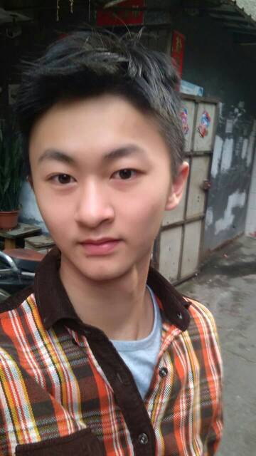 求几张紫发男生的图片(要真人的,不要动漫的.