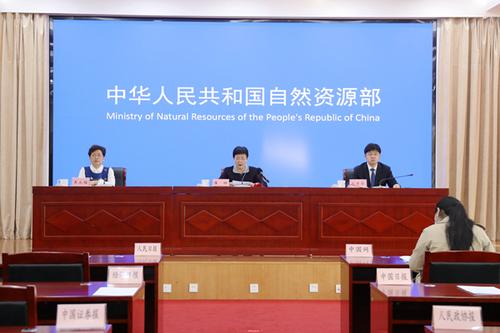 自然资源部通报农村乱占耕地建房典型案例:一些省份问题突出