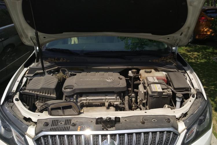 别克-英朗 2015款 15n 手动豪华型