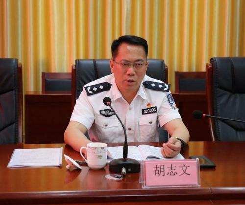 胡志文在衡阳县调研时强调:高位推进城乡社区警务落地
