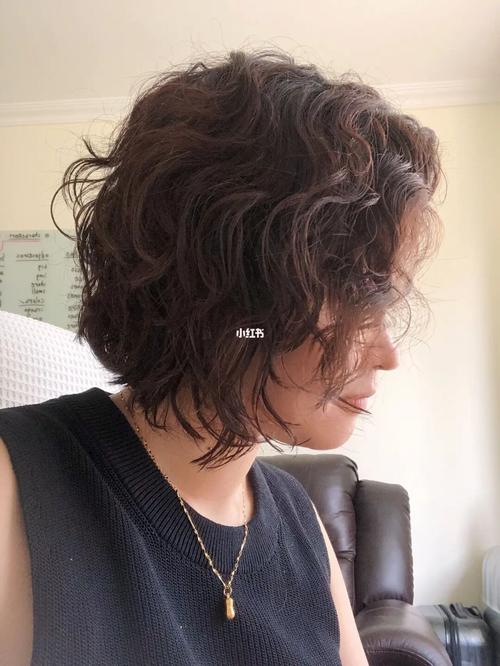 天生的自来卷沙发_沙发_卷发_自然卷_直发_沙发自然卷