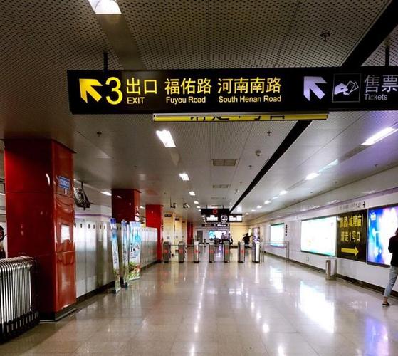 解析上海地铁14号线在建的豫园站的位置:上海市中心的