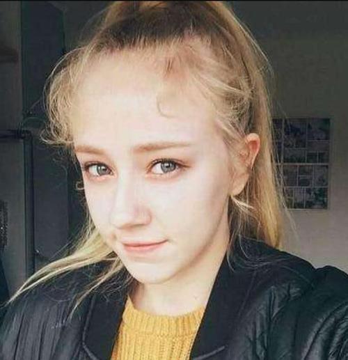 5年前的丹麦天使被称为全网初恋,近照大变样,男友颜值