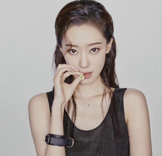 加 分 项,只要 团 队 审 美 在 线,张小斐拍出来的照片就满满的高 级