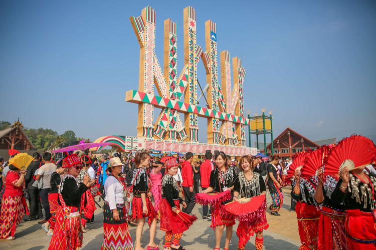 2019年芒市地区景颇族目瑙纵歌节隆重开幕,海量高清美