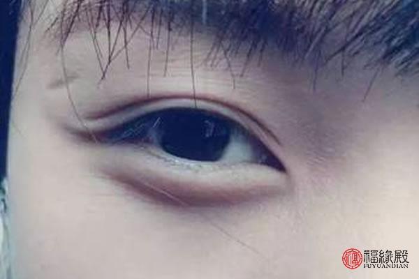 桃花眼是怎样的_怎么判断