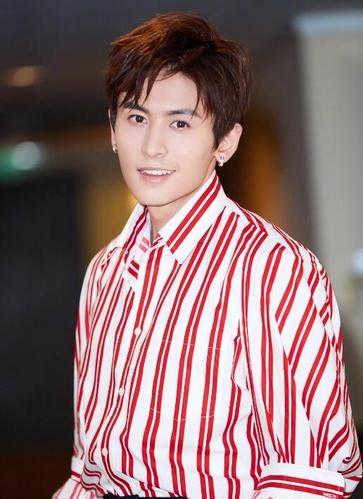 张哲瀚个人简介资料,张哲瀚家世背景介绍(一分钟了解详情)