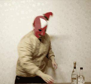 90后佛个锤子!我们干了波兰96度伏特加,平安夜爽了一