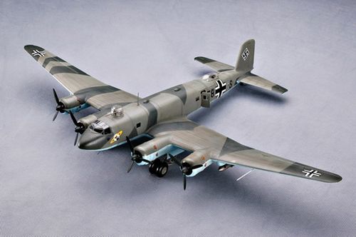 小号手模型1/48 二战德国福克-沃尔夫fw200c-4轰炸机 02814_7折现价