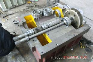及修理南京产各种型号双螺杆挤出机齿轮箱