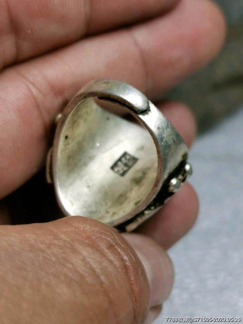 清代老翡翠戒指,银托镶嵌翡翠,包老,保真