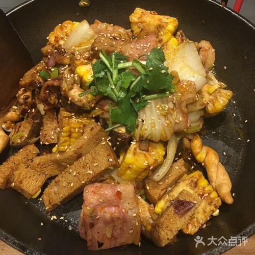 咪咕咪咕麻辣香锅(曲江银泰店)酱香干锅图片 - 第2张