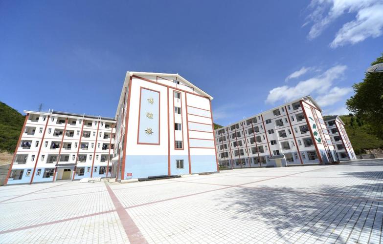 凯里开发区中学