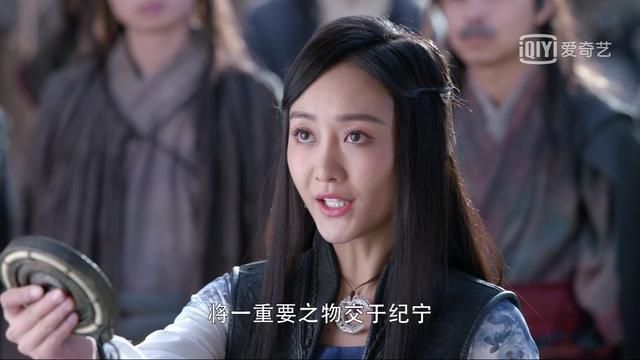 看这余薇很是牙疼,无论从表情还是说话的感觉,活脱脱一个秦般若.