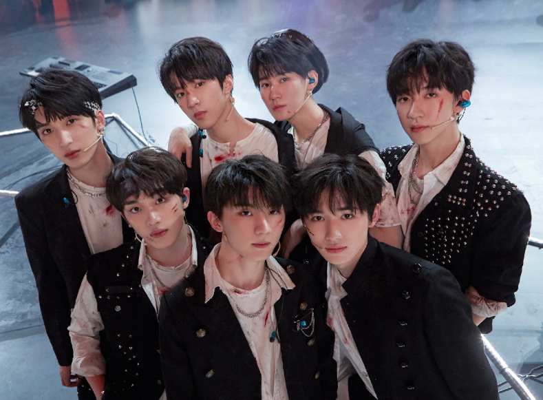 原创时代少年团集体素颜,马嘉祺有型,丁程鑫白净,宋亚轩让人看愣了