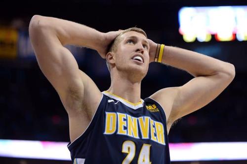 梅森·普拉姆利