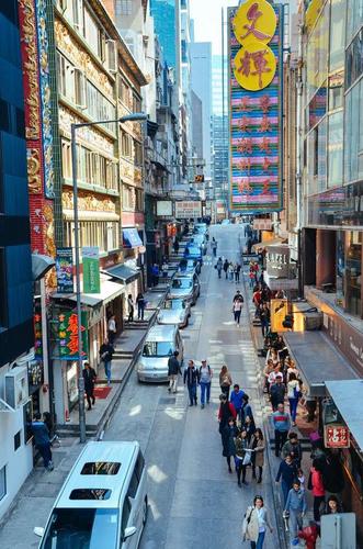 来到中环,怎么能够错过兰桂坊?