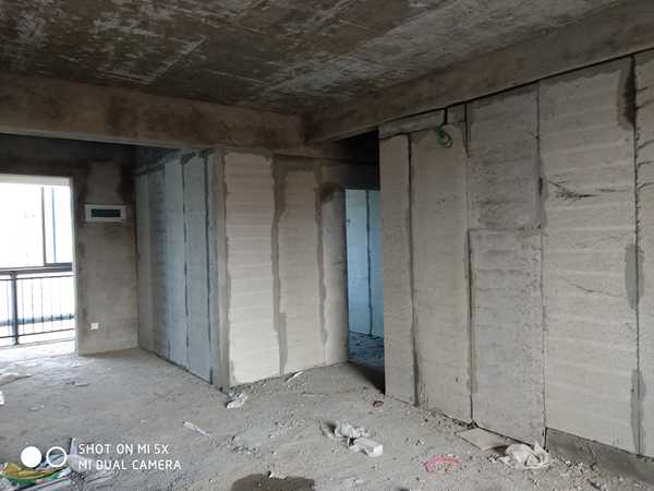 新型水泥轻体隔墙板宿舍公寓酒店家用室内隔断预制板隔音隔热墙体