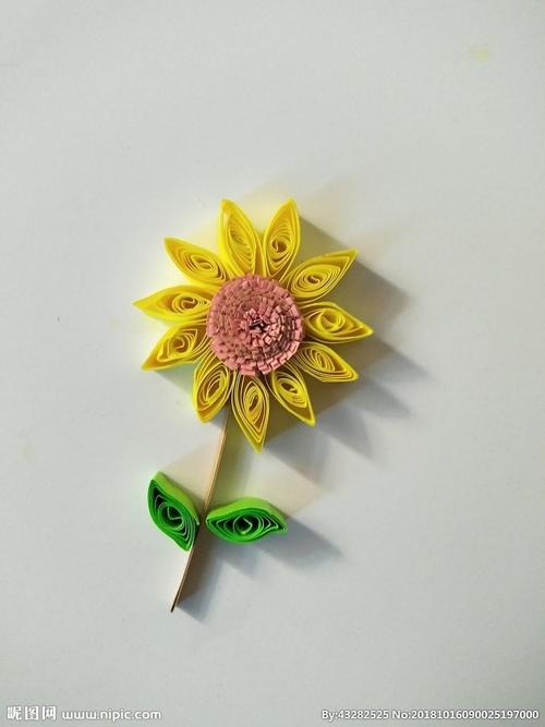 手工衍纸花图片