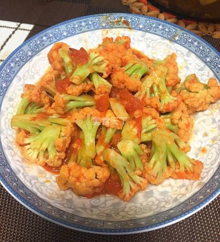 家常菜之西红柿炒菜花