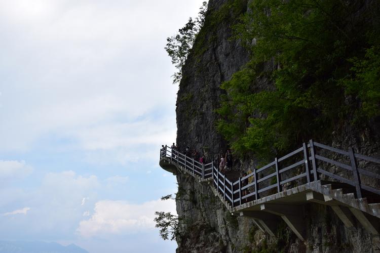 湖北恩施——七星寨——地缝