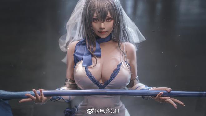 碧蓝航线ffnf圣路易斯 cos by takomayuyi