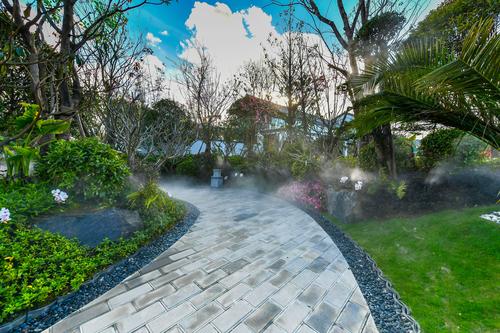 腾冲启迪冰雪小镇