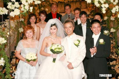 刘德华当伴郎,蔡少芬当姐妹,陪伴他走过的十年婚姻,25年相守.