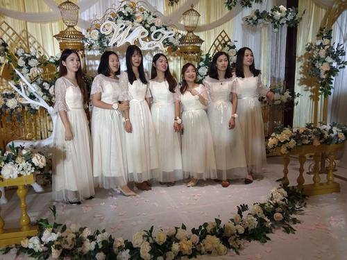 伴娘合影