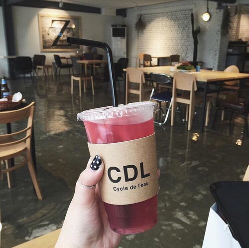 de leau咖啡店(多图)^ω^_咖啡店_首尔_仙人掌_咖啡_清潭洞_装修_弘大