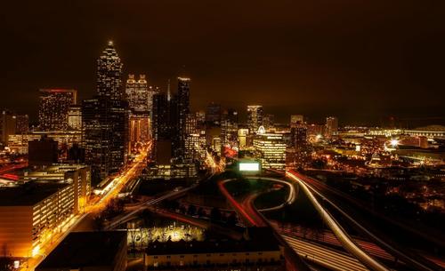 唯美高清壁纸:繁华城市夜景,一起享受这美好的夜景风光吧