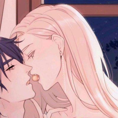 动漫情侣接吻头像图片 高清动漫双人情侣头像亲吻情侣图