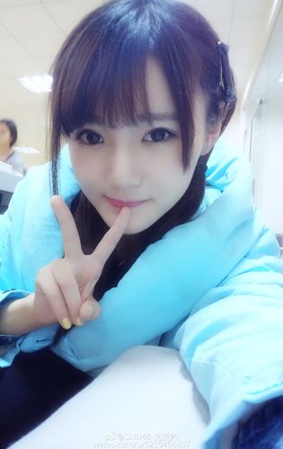 snhey! 自动收集了snh48的动态(目前仅限新浪微博).