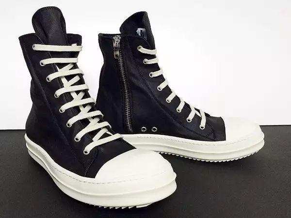 最能代表rick owens,那一定得是"rkshdw",也就是俗称的"大匡威"其实这