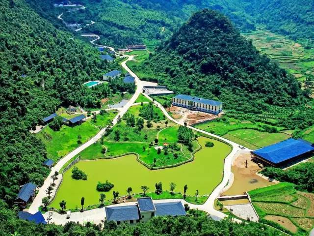 漓江大瀑布▲ 亮点二 特别入住富氧胜地金钟山 免费赠送金钟山狂欢