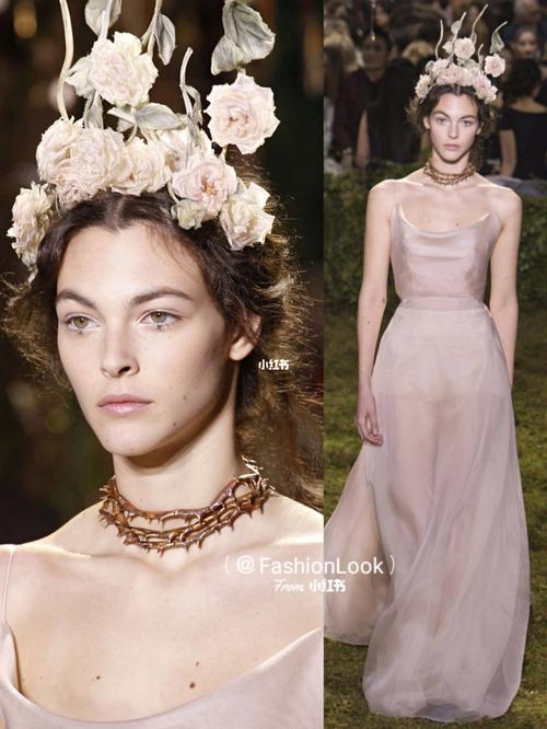 chanel御用超模vittoria ceretti高光时刻_高光_超模_时装秀_香奈儿