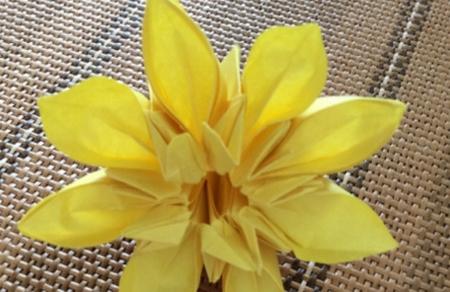 菊花diy手工折纸制作方法