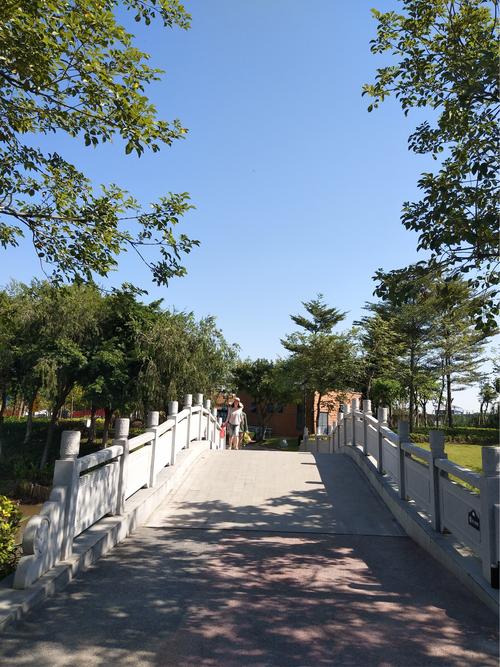 佛山南海映月湖和活水公园,雷岗塔.到顺德碧江金楼游玩.