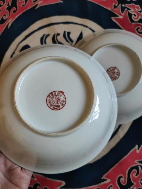 方孔斋藏品567瓷器合作社时期四件