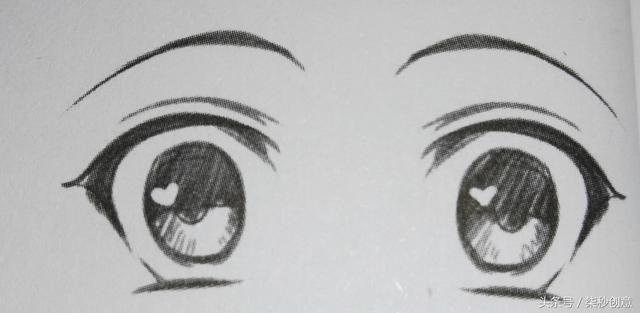 洋娃娃般可爱明亮的大眼睛加上双眼皮和纤长的睫毛,适合公主系列的