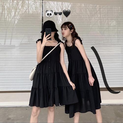 青春少女社会初中生高中生2020春夏新款闺蜜装法式复古黑色吊带裙姐妹