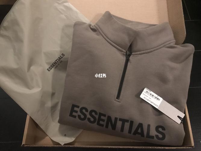 essentials卡其色高领半拉链卫衣|已出_高领_卡其色_卫衣_多伦多_fear