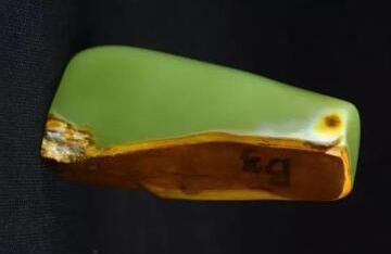 新疆籽料和河磨玉的区别揭秘河磨玉身世之谜