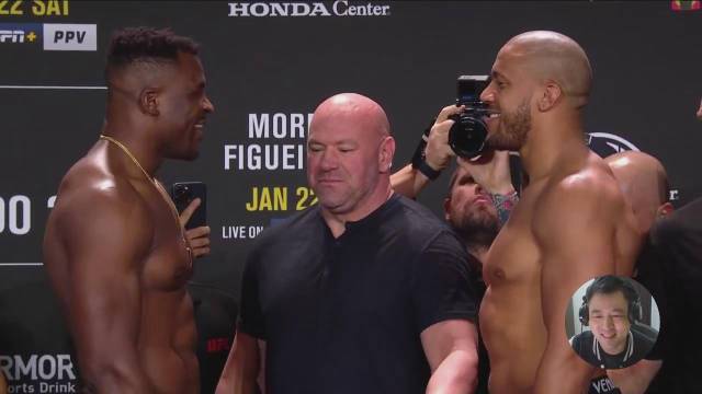 ufc270 铁血vs盖恩 莫雷诺vs菲格雷多 赛前称重对视……_新浪新闻
