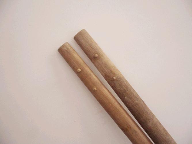 硬木扁担桑木扁担栎木扁担 实木竹木扁担杂木扁担 耐用长度可定