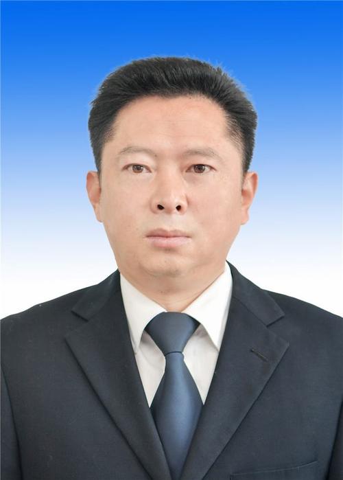 新一届巴中市委领导班子名单(附照片,简历)