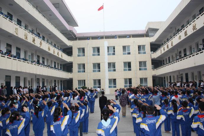 风轮小学学生誓词