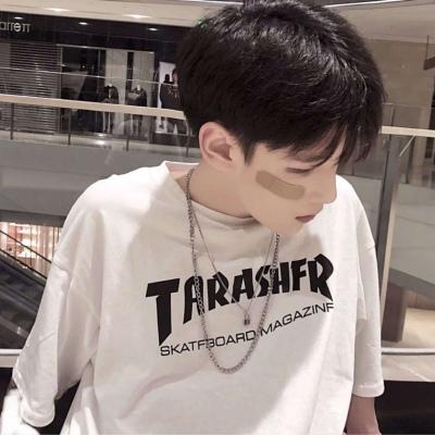 超酷撩人的时尚男生头像