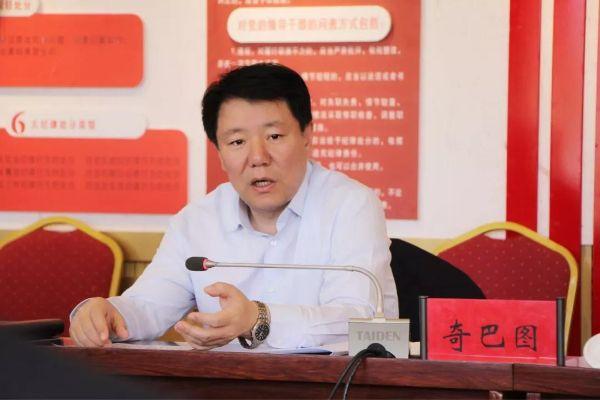 盟委副书记,盟长奇巴图来我县调研