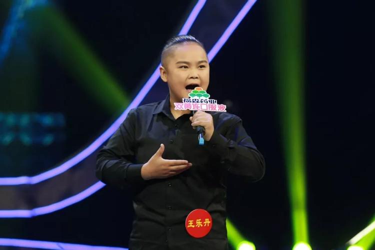 这是一场梨园高手的终极比拼梨园春年终巅峰对决今晚现场直播